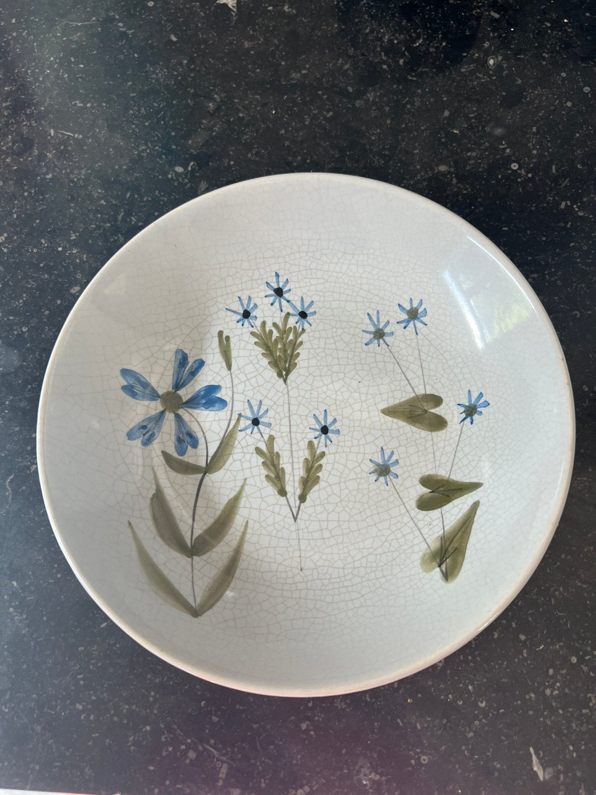 CAPRON Vallauris assiette creuse signee, Enlèvement