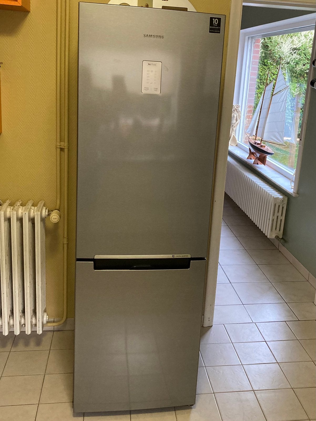 Koelvriescombinatie koelkast-diepvries, Elektronische apparatuur, Koelkasten en IJskasten, Ophalen, Gebruikt, 60 cm of meer, Met aparte vriezer