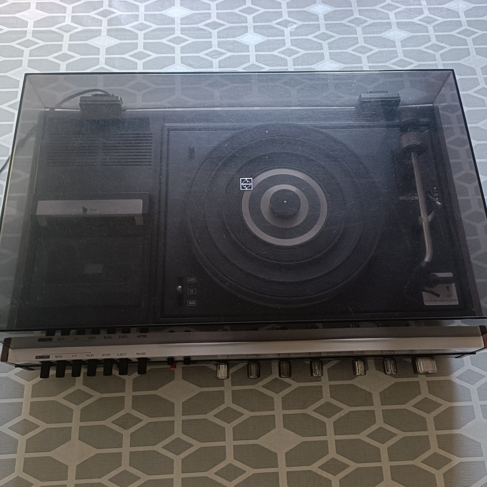 Panasonic SG-1070L platenspeler, radio , cassette, Enlèvement, Tourne-disque