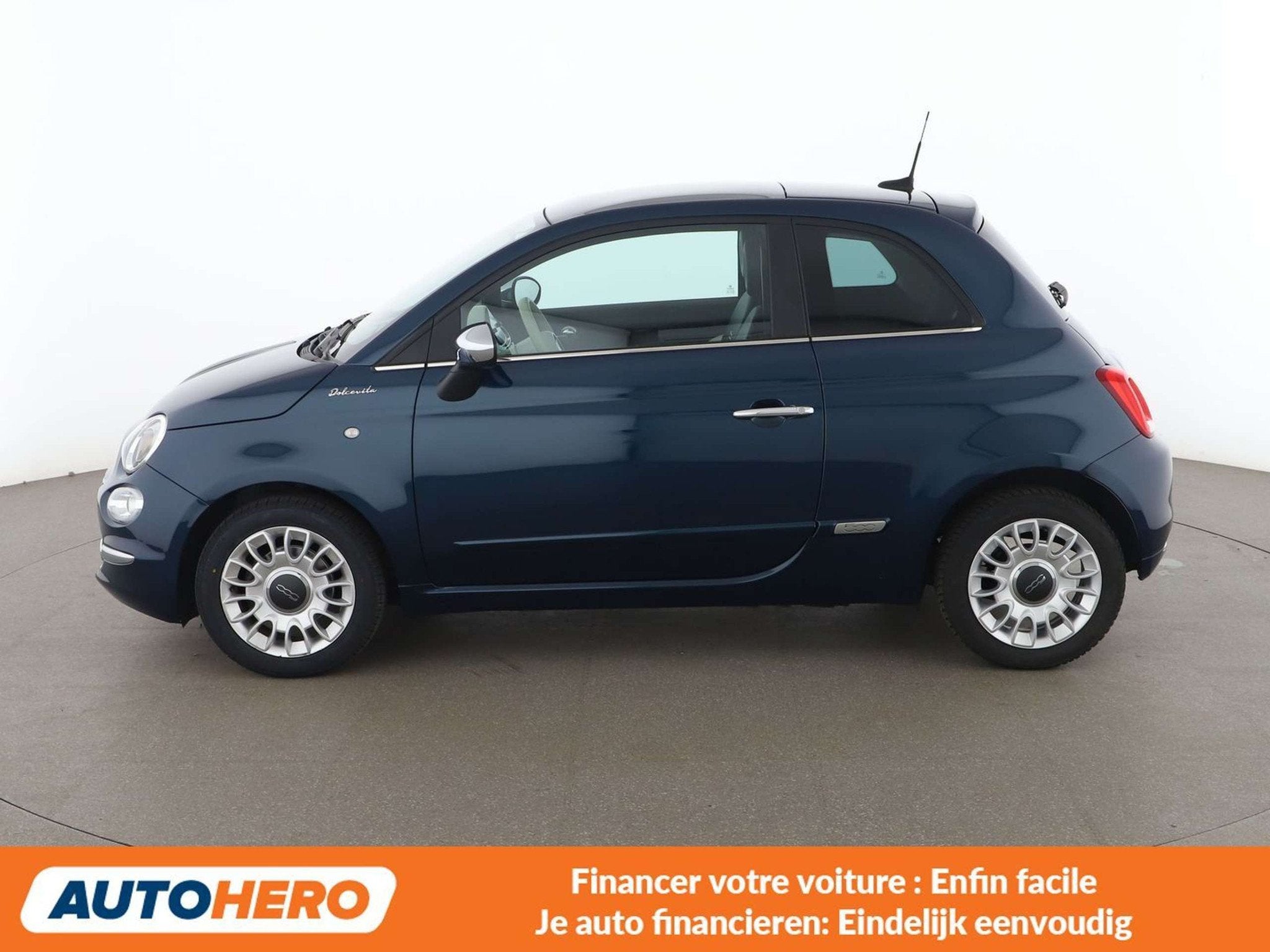 Fiat 500 1.0 Mild-Hybrid Dolcevita (bj 2022), Auto's, Voorwielaandrijving, 4 zetels, Gebruikt, Blauw