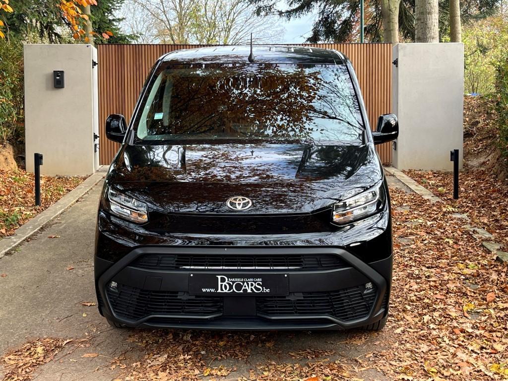 Toyota Pro Ace City Navi-Carplay-Cam-3 Zit-Pdc-BT-9j GARANTI, Auto's, Toyota, Voorwielaandrijving, 75 kW, https://public.car-pass.be/vhr/582746f1-af06-45be-9999-22ae7fba28d8