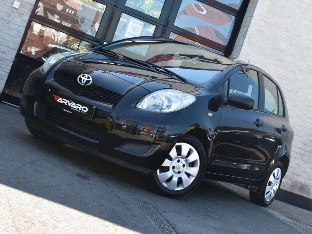 Toyota Yaris 1.0i VVT-i Airco / Topstaat / 1e Eig / Garantie, Auto's, Toyota, Voorwielaandrijving, Euro 5, Stof, Gebruikt