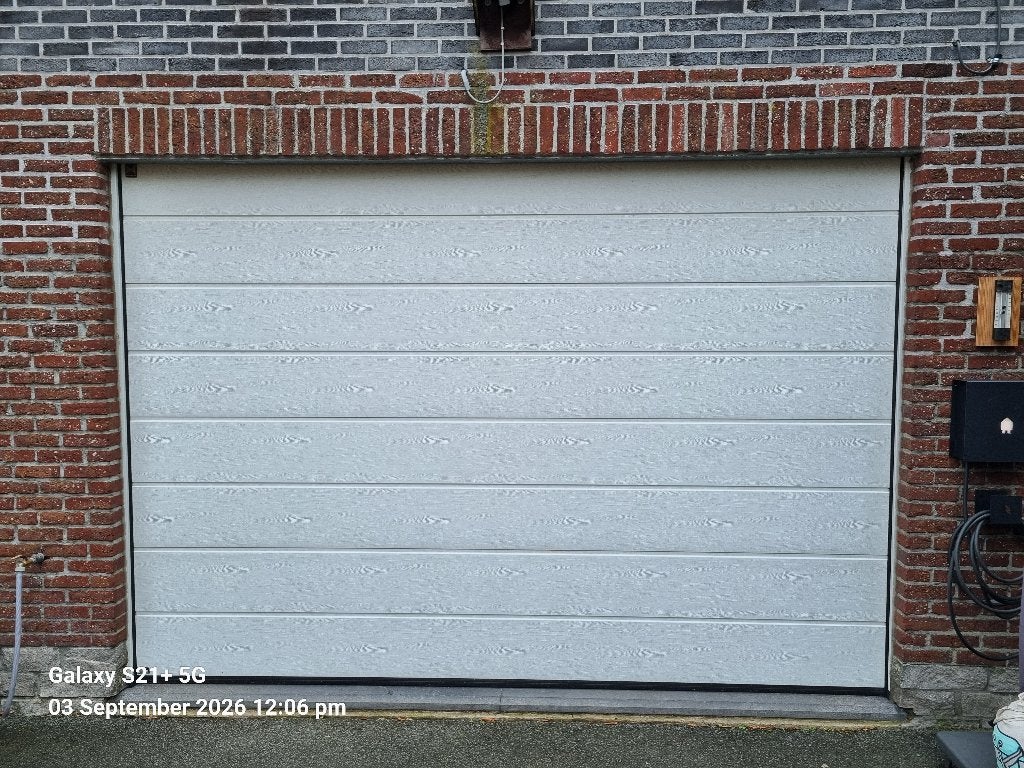 Sectionale Poort, Doe-het-zelf en Bouw, Ophalen, Kunststof, Garagedeur, Zo goed als nieuw