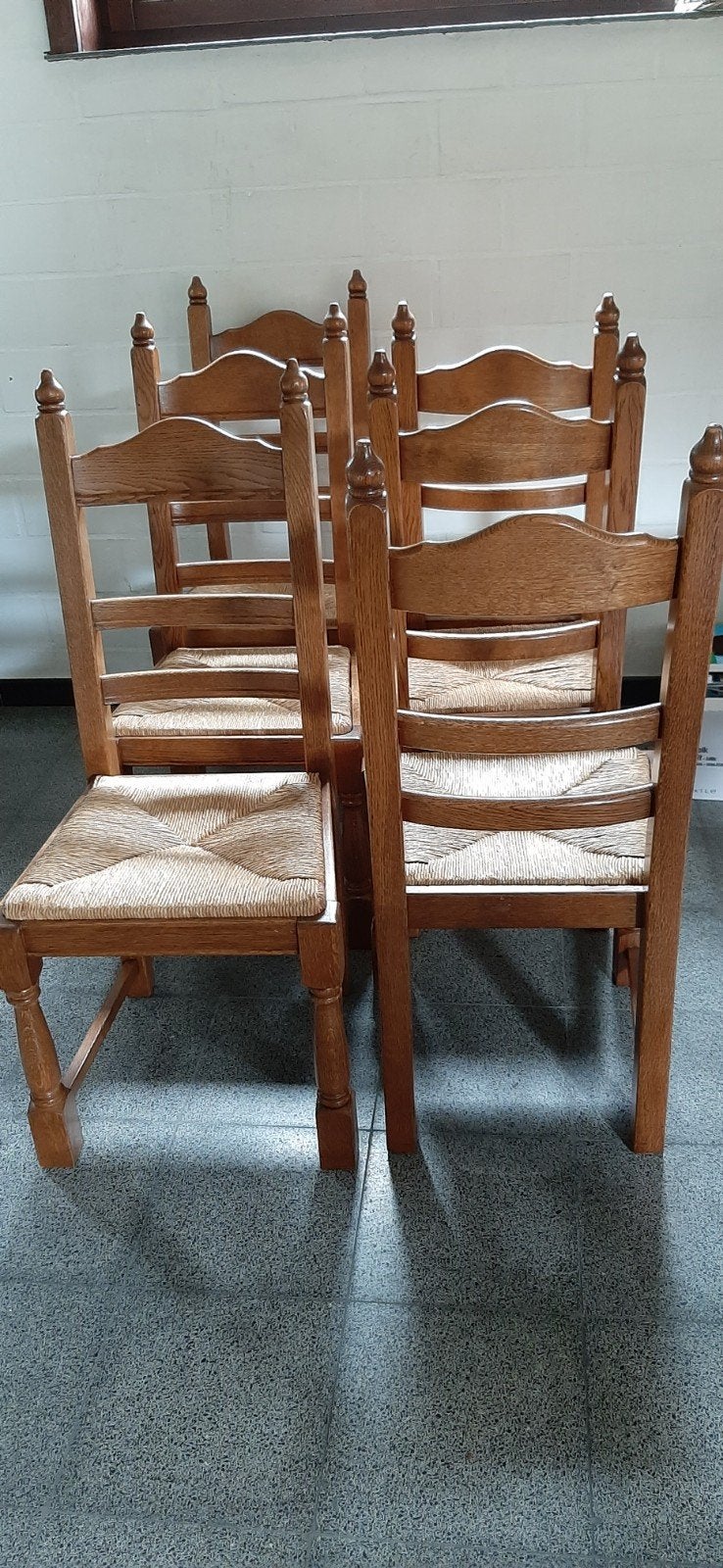 6 eiken stoelen met rieten zitting, Ophalen