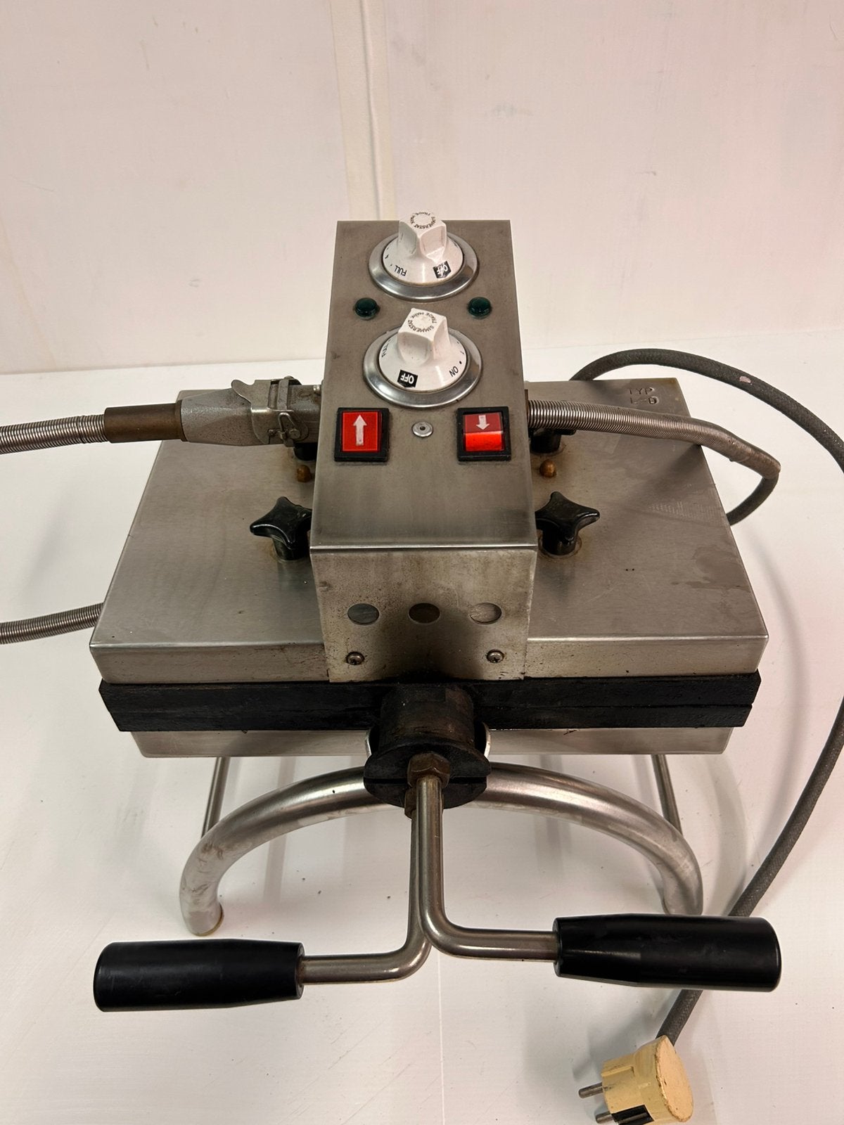 HVD professioneel wafelijzer, Elektronische apparatuur, Wafelijzers, Ophalen of Verzenden, Gebruikt