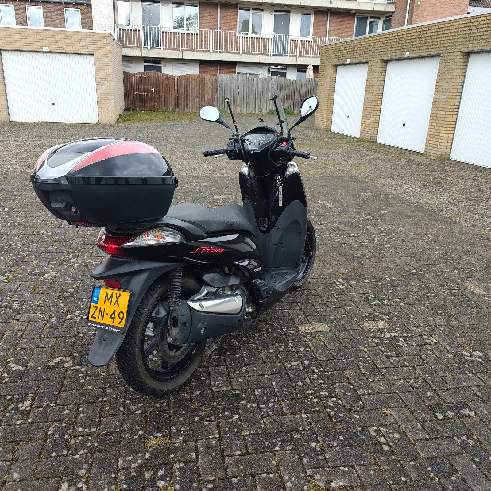 Honda 2010 SH300 inruil RAV4 Toyota mogelijk, Particulier, Nieuw, Scooter