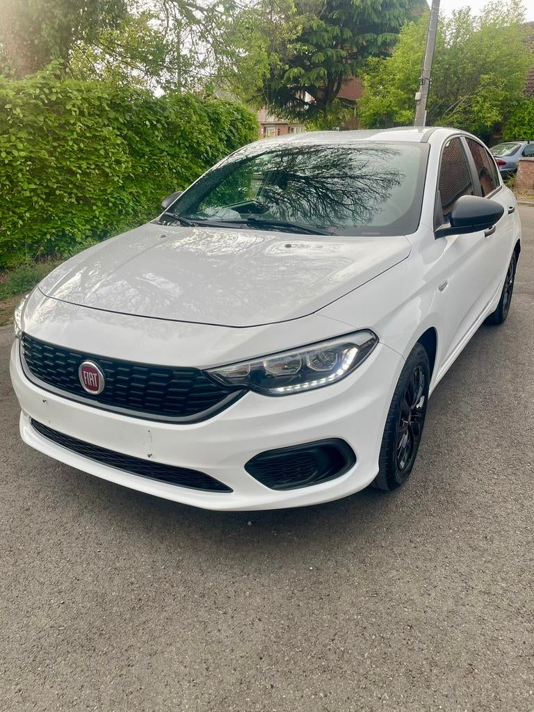 Fiat Tipo 2021 Street 1.4i lpi 2030✅118.000km 1 propriétaire, Auto's, Voorwielaandrijving, Stof, 4 cilinders, Wit