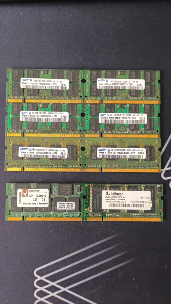 Lot de barrettes de RAM DDR2 et DDR pour laptop, Computers en Software, Ophalen