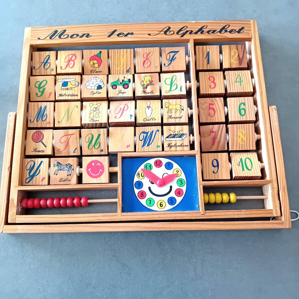 Mon premier alphabet .  Tableau d'éveil . En bois. Vintage, Enlèvement, Utilisé, Autres types