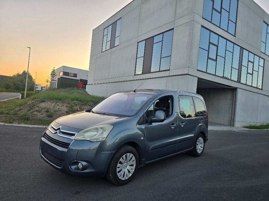Citroen Berlingo Multispace 1.6i - LPI - 22/2008- 1 EIGENAAR, Auto's, Voorwielaandrijving, Zwart, Handgeschakeld, Electronic Stability Program (ESP)