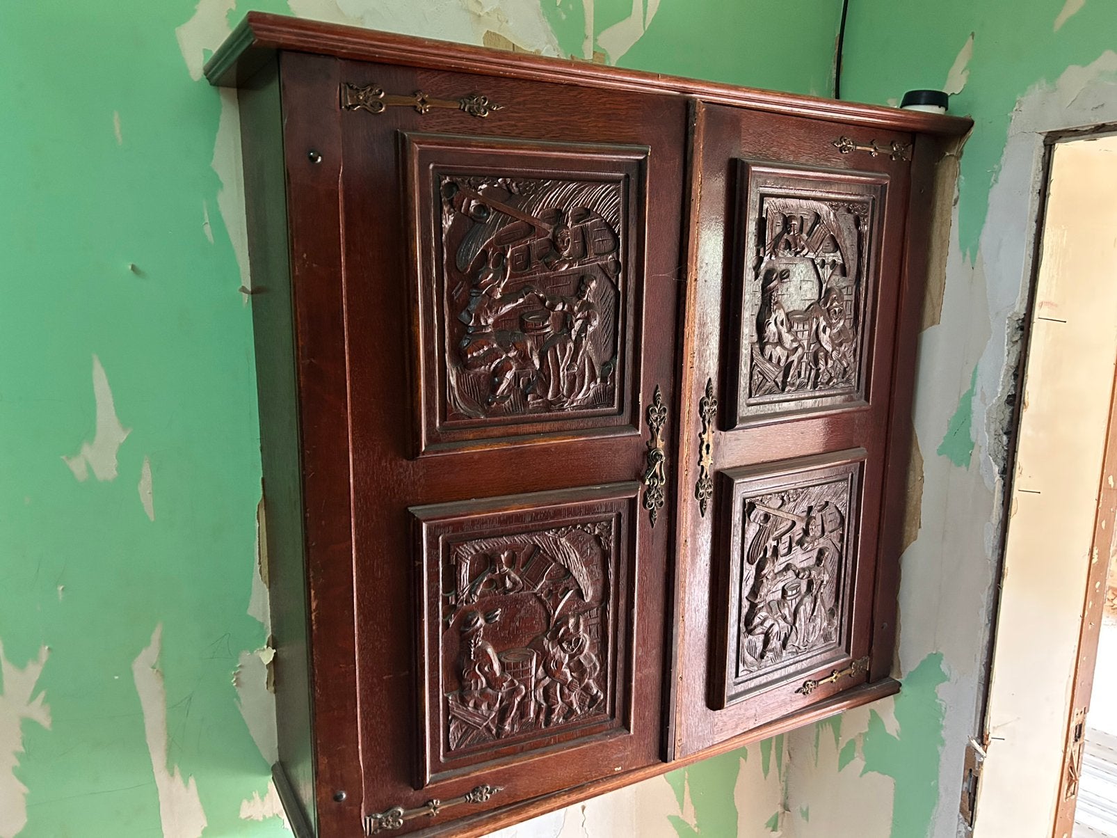 Hangkast, Antiek en Kunst, Ophalen