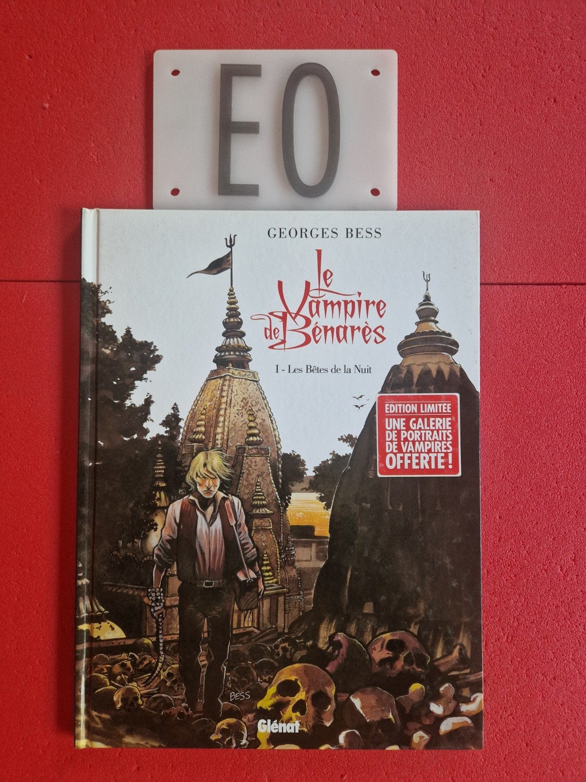bd le vampire de benares 1,EO, avec vignettes, Enlèvement ou Envoi