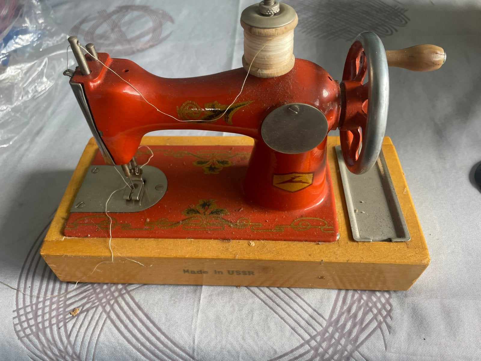 Kleine naaimachine, Antiek en Kunst, Ophalen