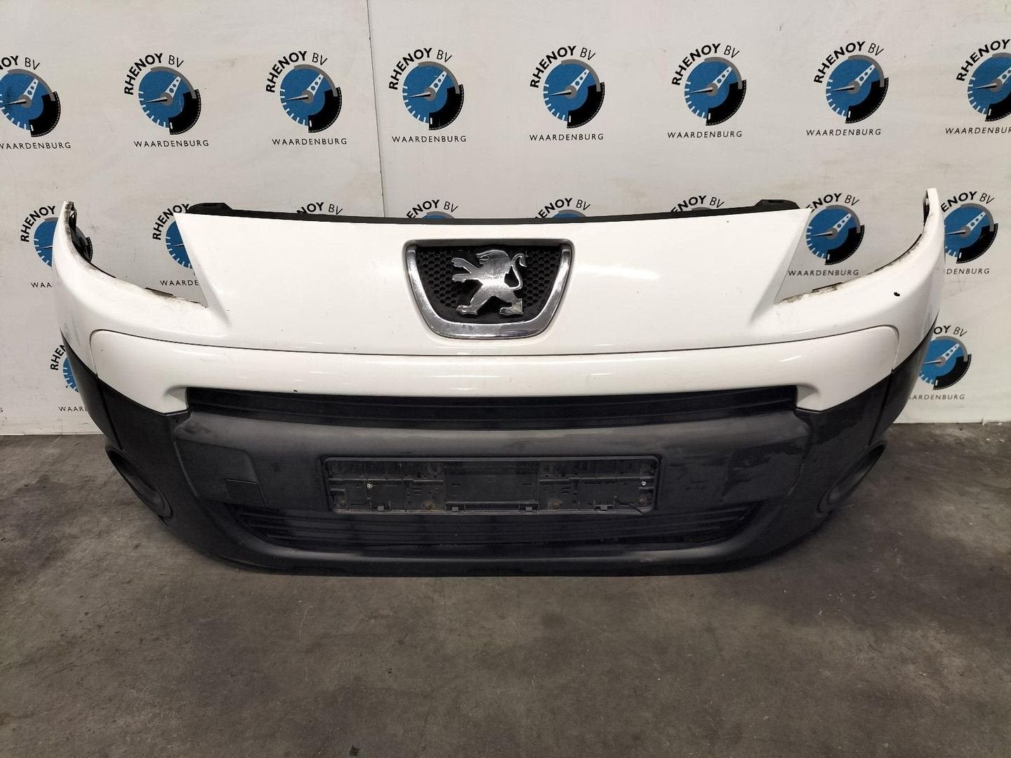 PEUGEOT PARTNER 120 1.6 HDI L1 XT VOORBUMPER 2008, Gebruikt, Voor, Ophalen of Verzenden, Bumper