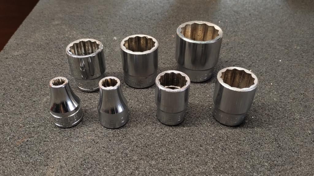 Facom 12 punt 1/2" doppenset, Ophalen
