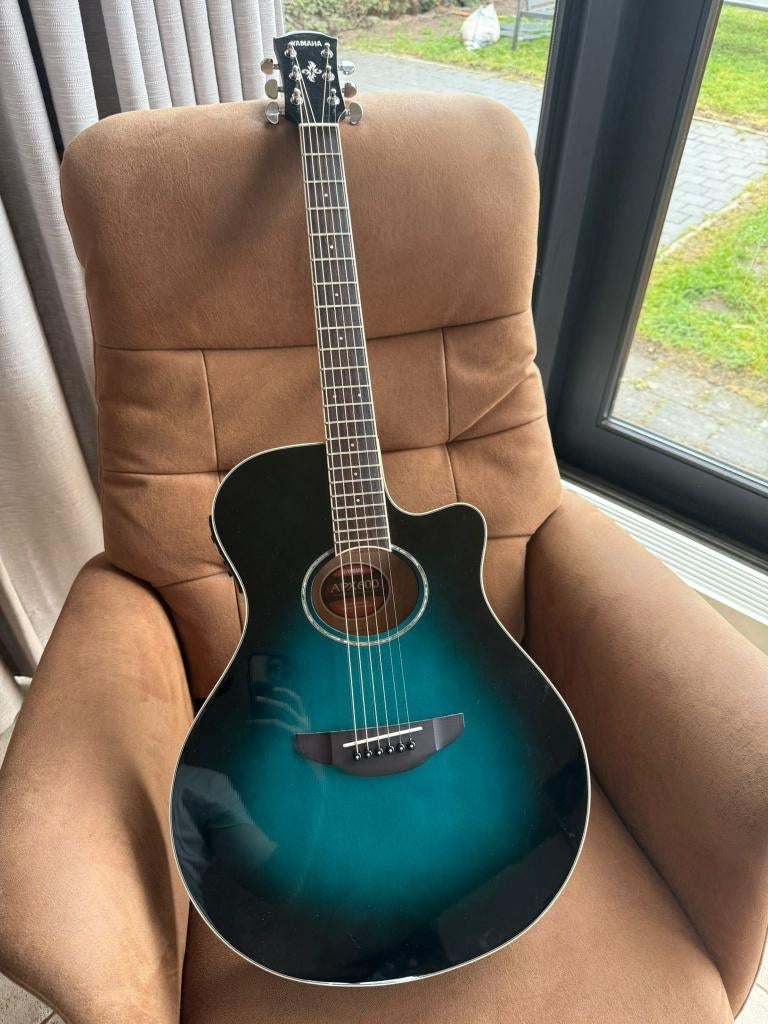 Yamaha APX-600, Musique & Instruments, Enlèvement, Comme neuf, Guitare Western ou Guitare Folk