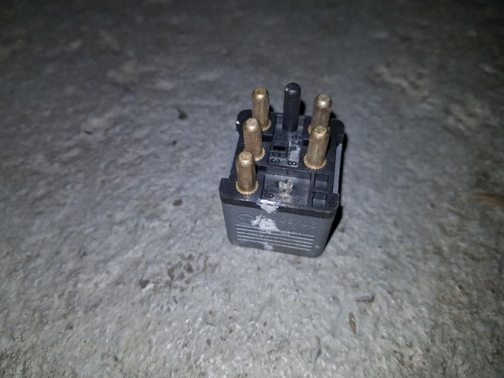 Relais Mercedes-Benz W140 1994, Auto-onderdelen, Ophalen of Verzenden, Mercedes-Benz