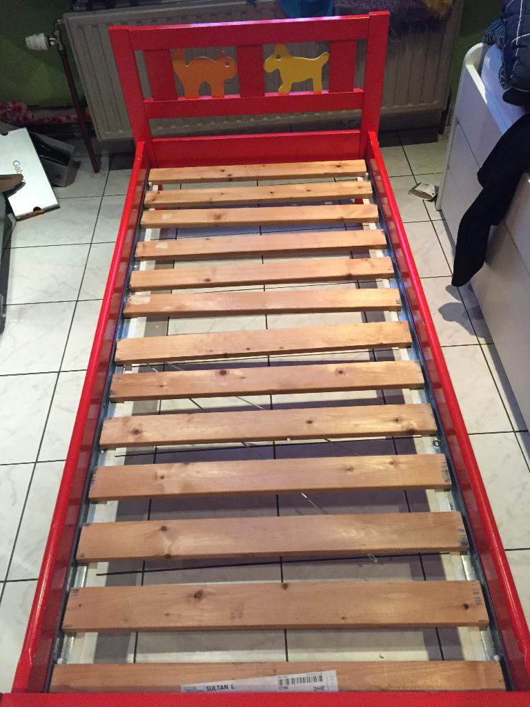 Kinder Bed Ikea, Kinderen en Baby's, Kinderkamer | Bedden, Ophalen, Gebruikt, 70 tot 85 cm, Lattenbodem