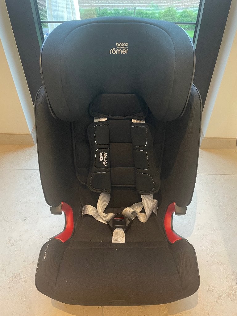 Britax Römer ADVANSAFIX IV R autostoel – Cosmos Black, Enfants & Bébés, Enlèvement, Comme neuf, Romer, Isofix