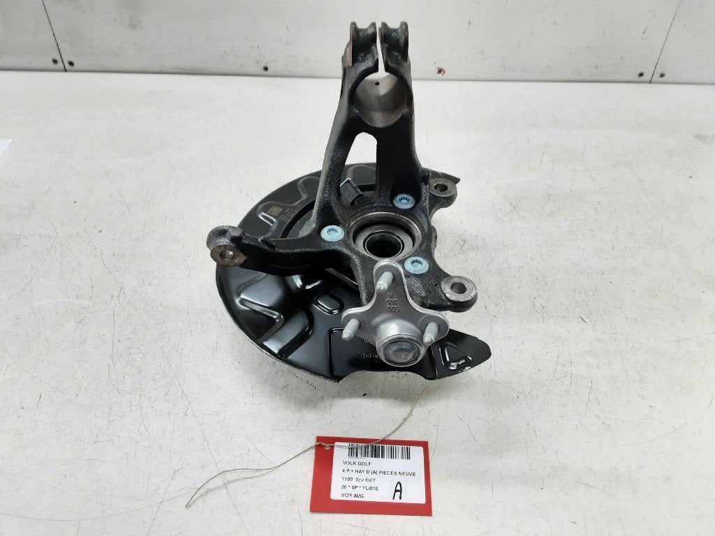 MOYEU DE ROUE AVANT GAUCHE Golf VII (AUA) (5Q0400053DQ), Volkswagen, Mevr. I. Hauben, Utilisé, Rue de l'Espoir 34 34
4030  GRIVEGNÉE, BE