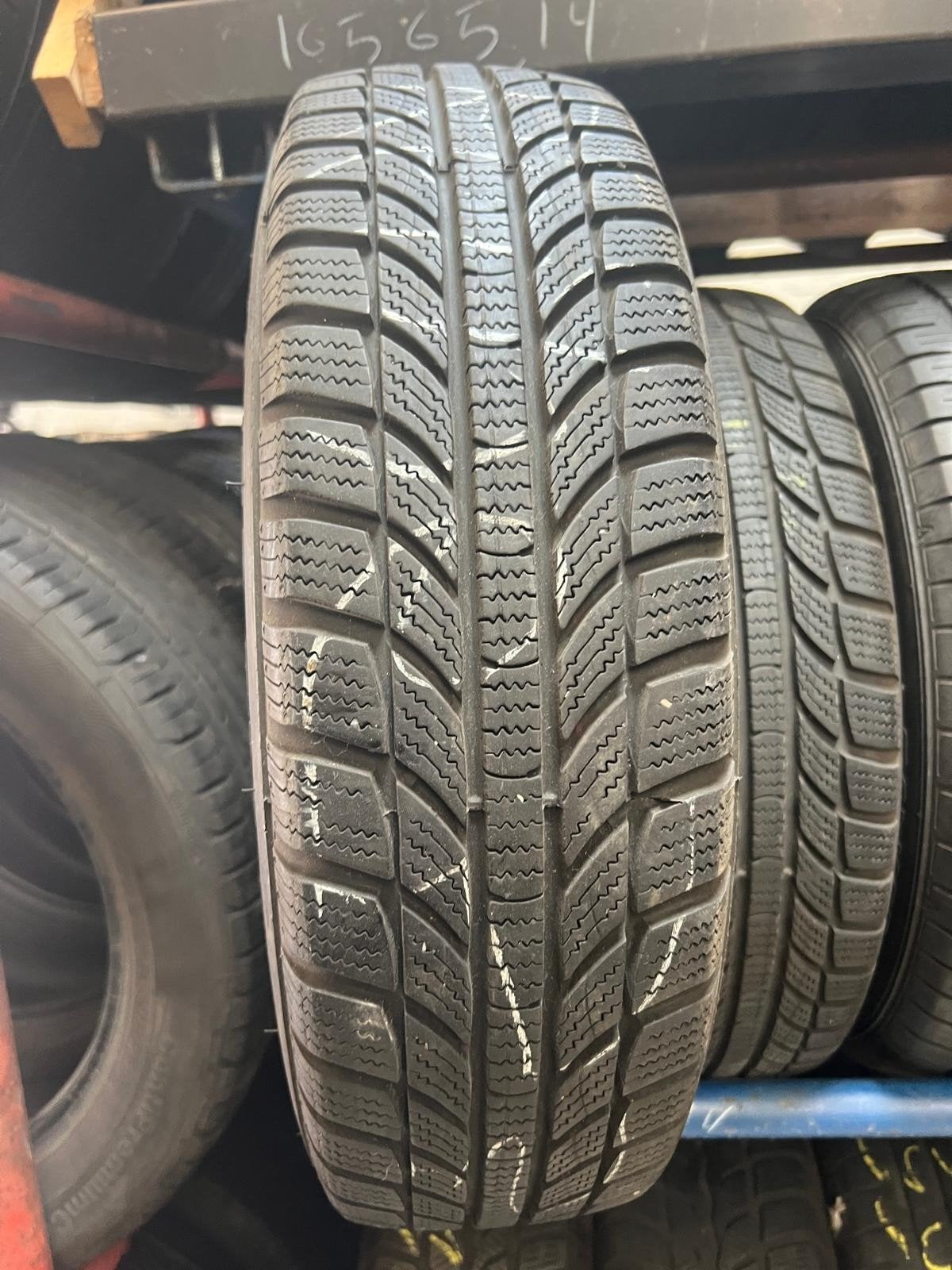 165 70 14 gt radial avec montage et équilibrage, Auto-onderdelen, Ophalen