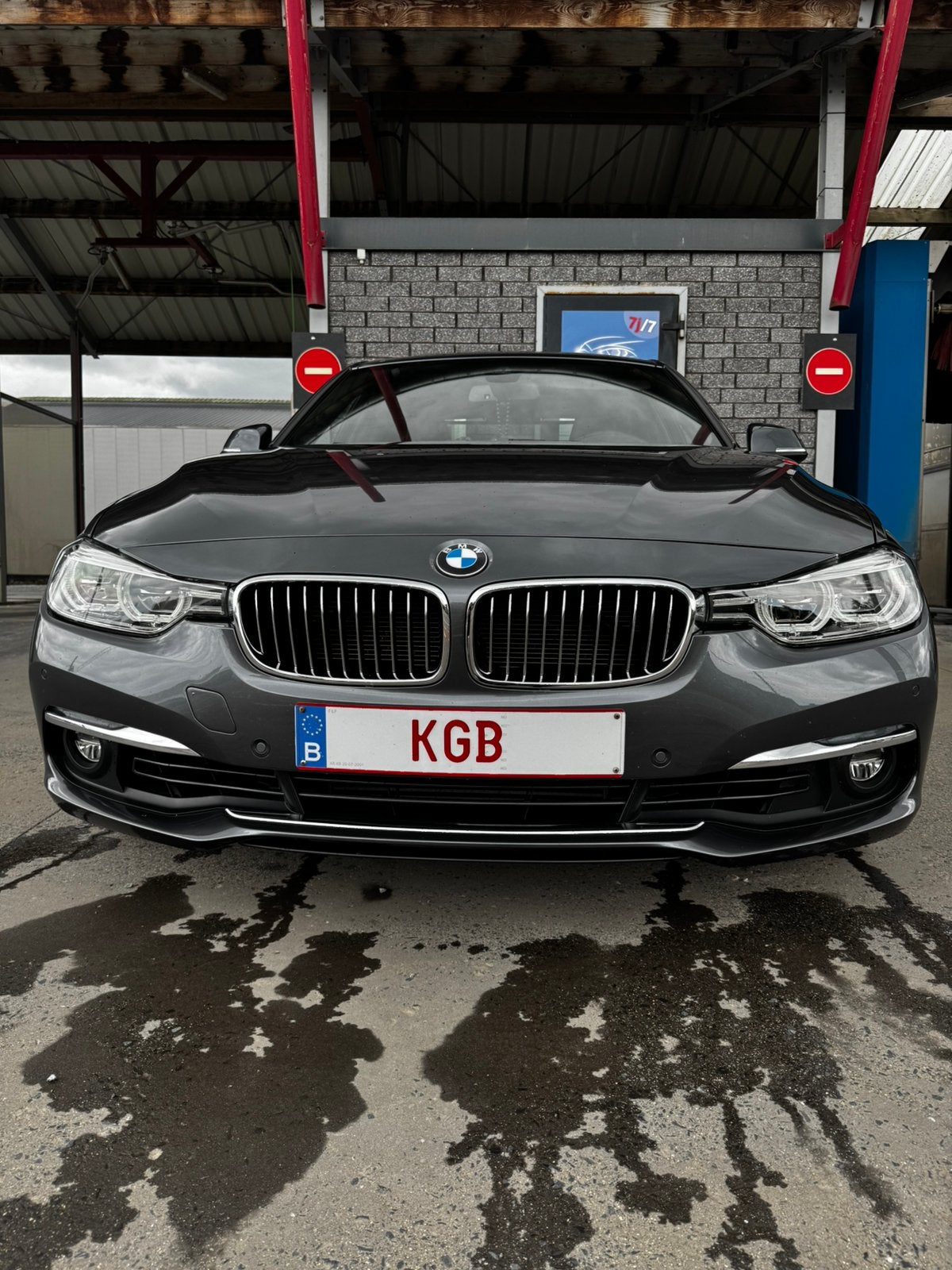 BMW 318 i, Autos, BMW, Cuir, Argent ou Gris, Achat, Euro 6