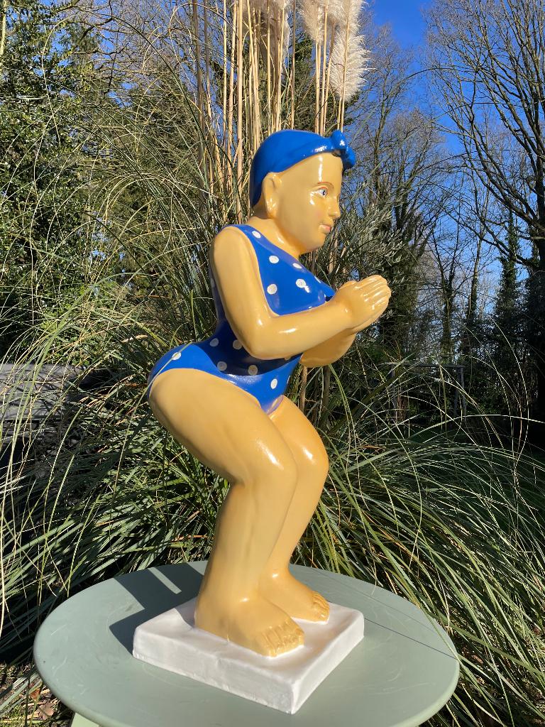 Duikende dame jacuzzi tuin, zwembad, vijver 75cm, Tuin en Terras, Ophalen, Nieuw, Kunststof, Mensenbeeld