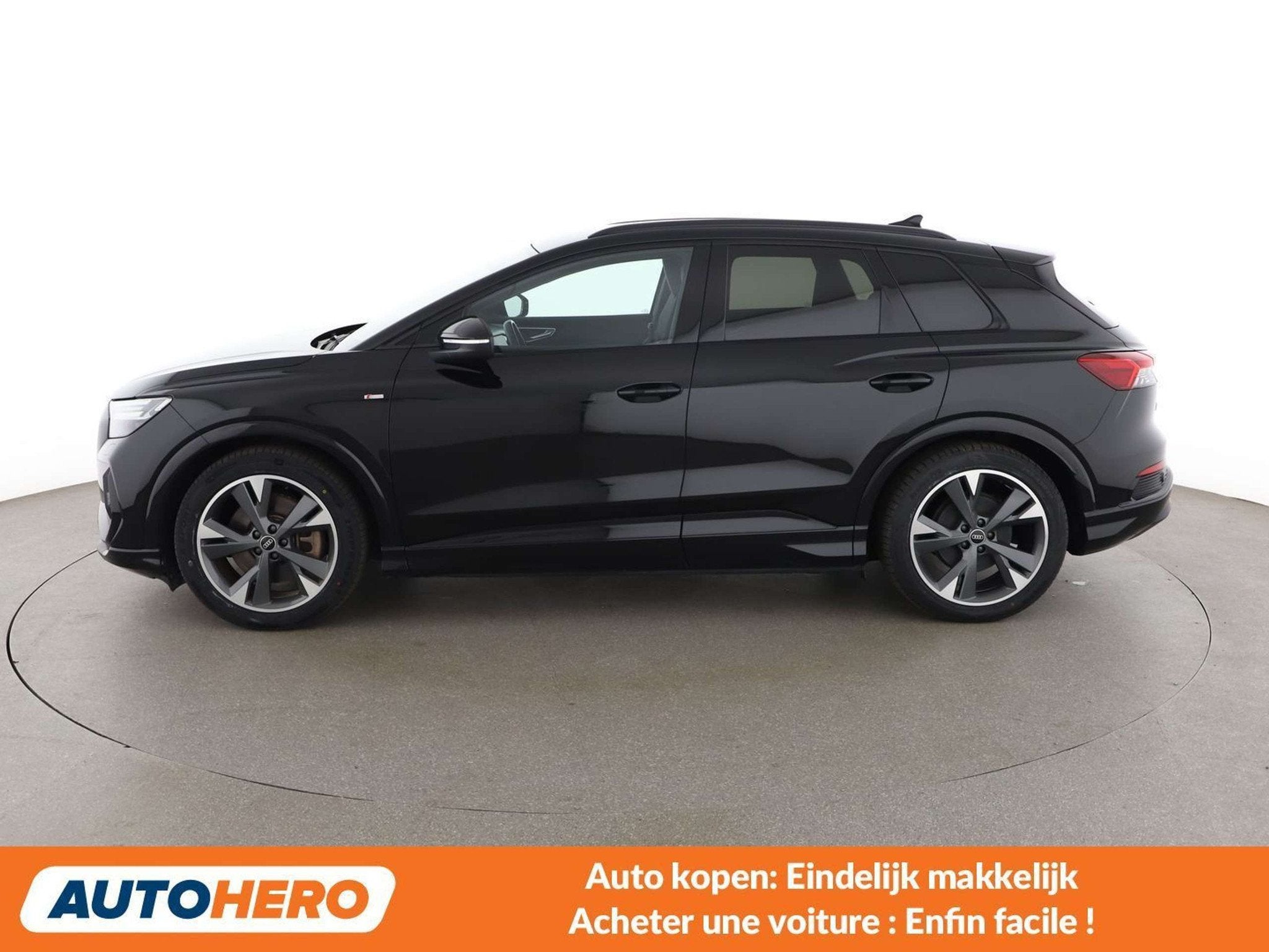 Audi Q4 e-tron 45 e-tron quattro (automatique), Autos, Cuir, Achat, 2210 kg, 5 portes