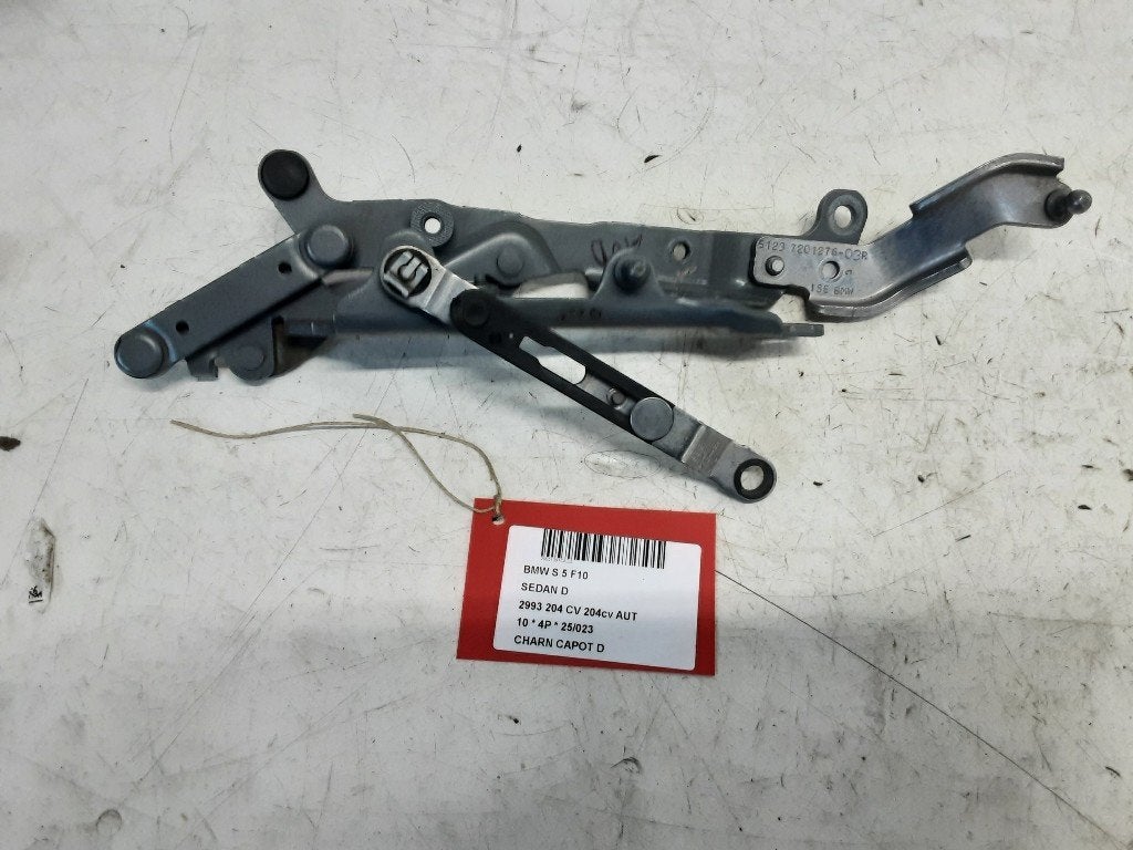 CHARNIERE DE CAPOT DROIT BMW 5 serie (F10) (7201276), Mevr. I. Hauben, Utilisé, BMW, Rue de l'Espoir 34 34
4030  GRIVEGNÉE, BE