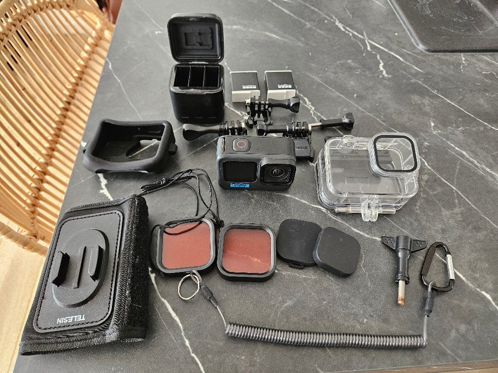 GoPro Hero 10 Black + uitgebreide accessoireset, Ophalen of Verzenden, Gebruikt, GoPro