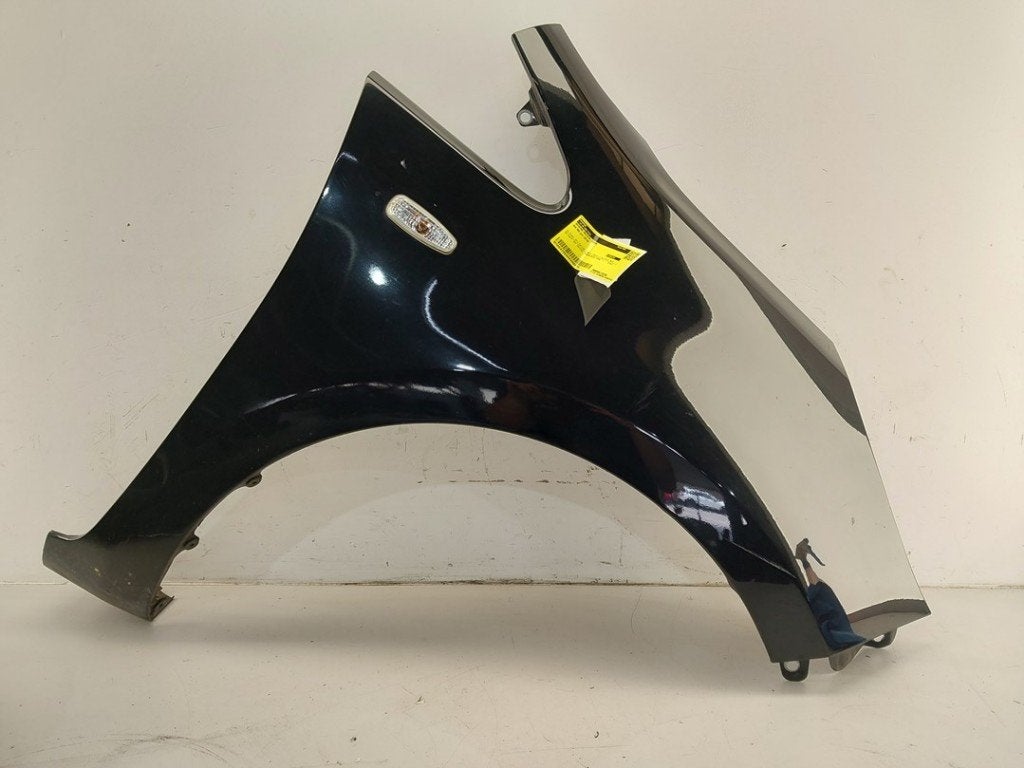 SPATBORD RECHTS VOOR Kia Rio III (UB) (|663211W150|), Info@kia.de, Spatbord, Theodor-Heuss-Allee 11
60486  Frankfurt am Main, DE