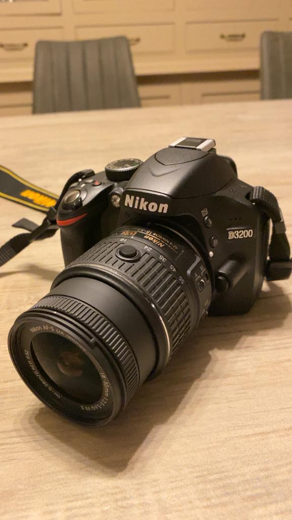 Spiegelreflex Nikon D3200 met lens Nikkor 18-55mm, Audio, Tv en Foto, Ophalen, Zo goed als nieuw, Spiegelreflex, Nikon