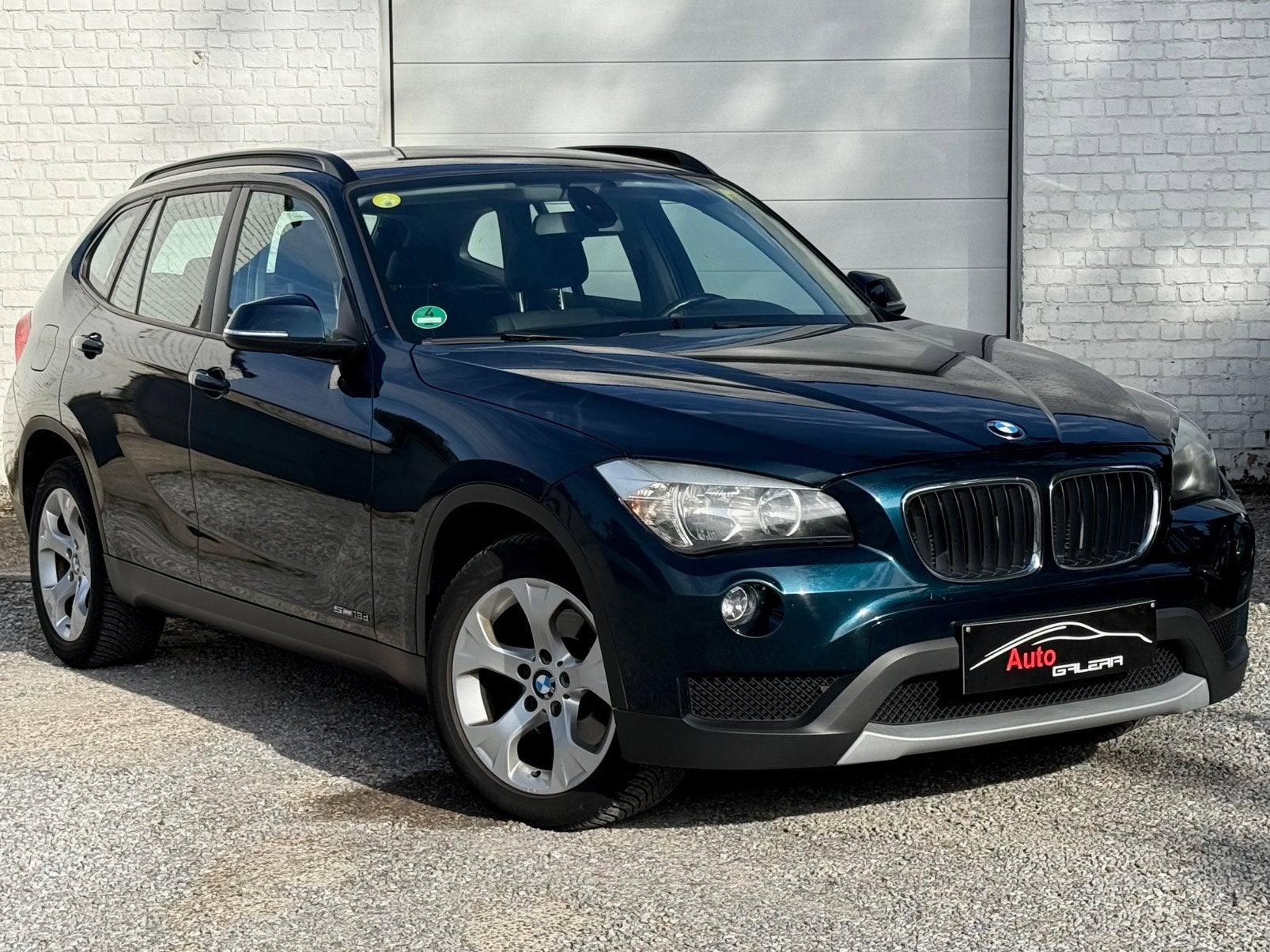 Bmw X1 2.0dA sDrive18d *Boite auto*2014*Attache remorque*, Euro 5, Achat, Entretenue par le concessionnaire, Noir