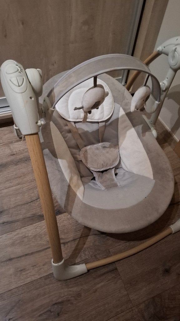 Baby schommel - Baby swing Bojungle, Kinderen en Baby's, Wipstoeltjes, Gebruikt, Schommelstoel, Overige merken, Met gordel(s) of riempje(s)