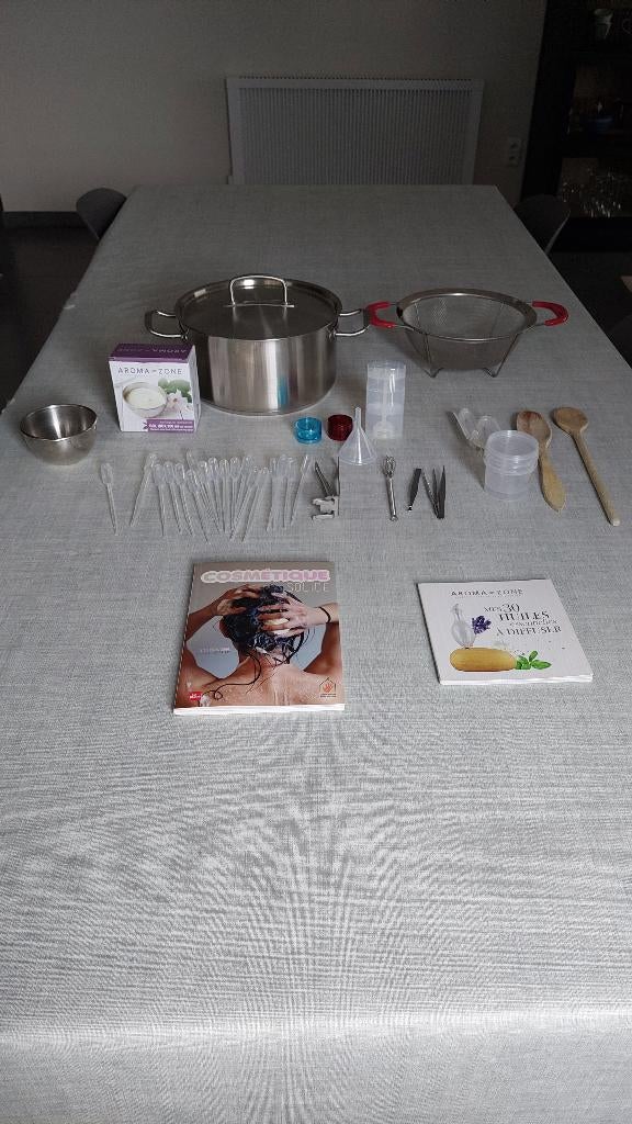 Kit complet DIY Cosmétiques Maison, Enlèvement, Utilisé, Tout le visage, Maquillage