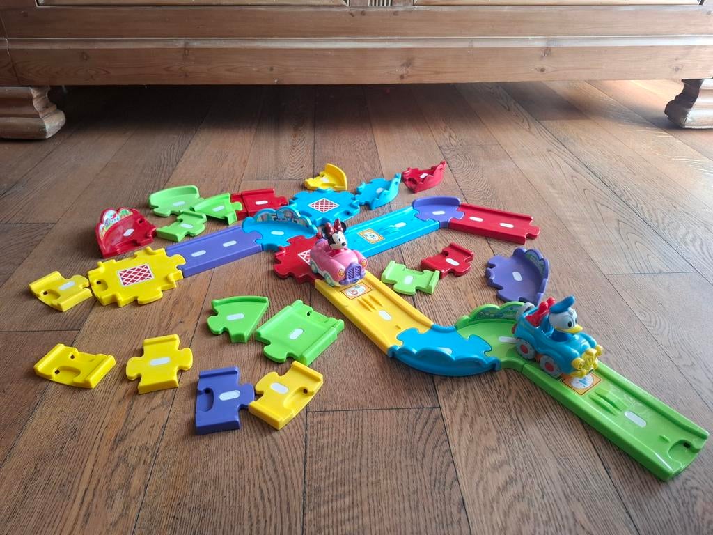 VTech Toet Toet autobaan, Kinderen en Baby's, Ophalen, Zo goed als nieuw