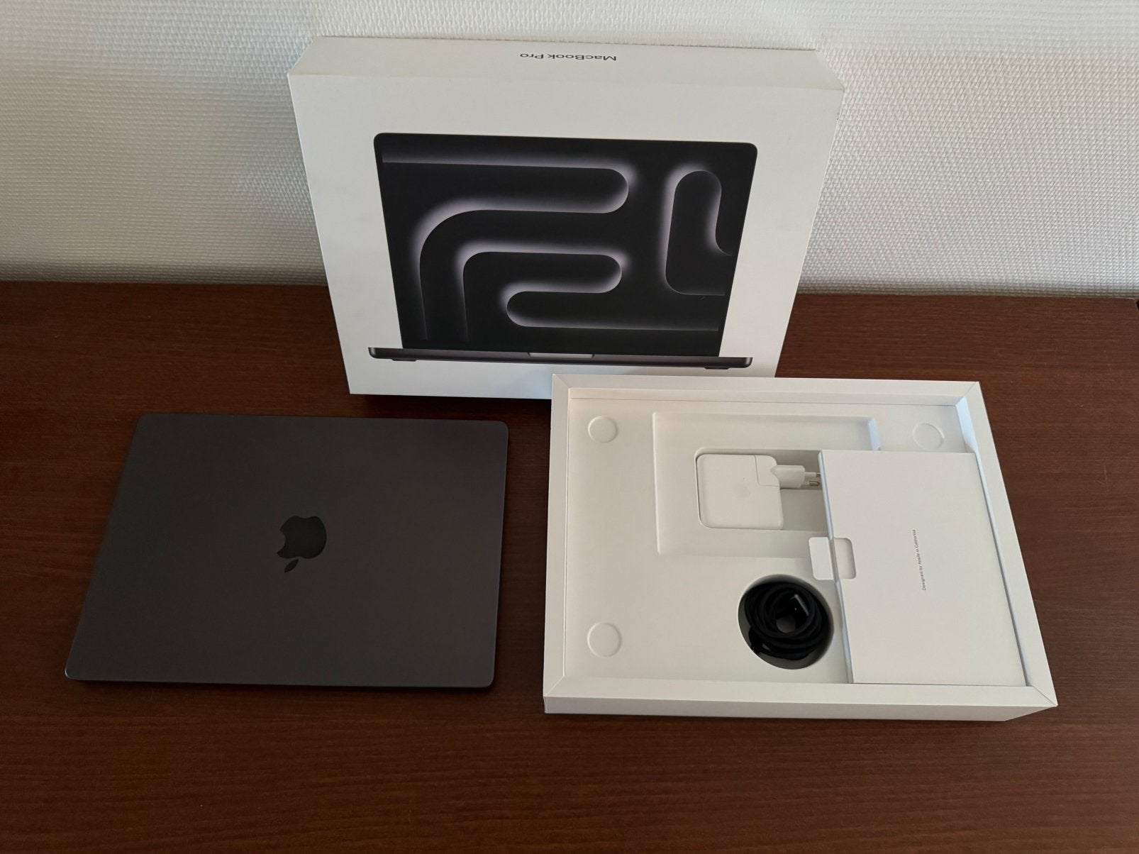Macbook pro M4 PRO 14 pouces AZERTY, Enlèvement, Comme neuf