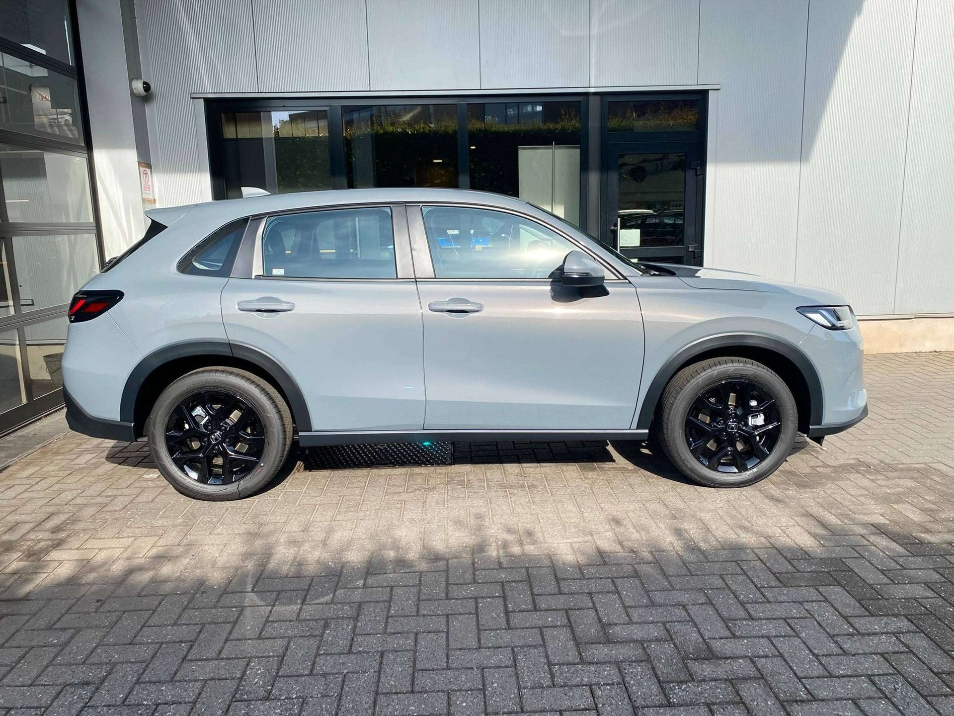 Honda ZR-V ZR-V e:HEV 2.0i 2WD Elegance -€7390 Directiewag, Auto's, Automaat, 4 cilinders, ZR-V, 184 pk