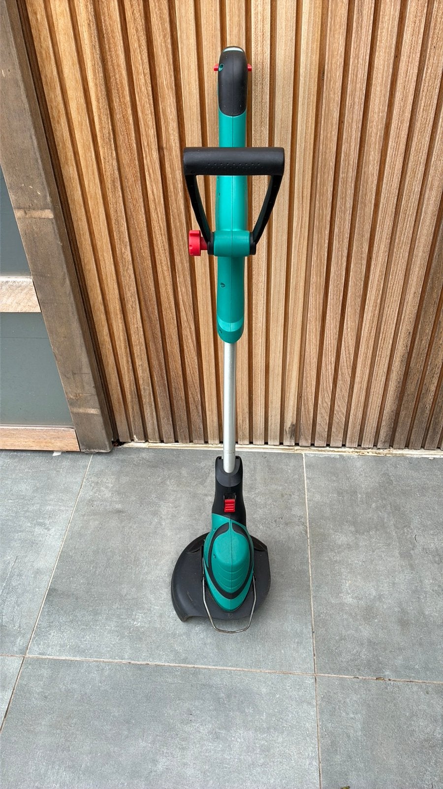 kantmaaier Bosch ART23-18 LI & Haagschaar bosch AHS48 LI, Ophalen, Gebruikt, 10 tot 30 cm, Accu