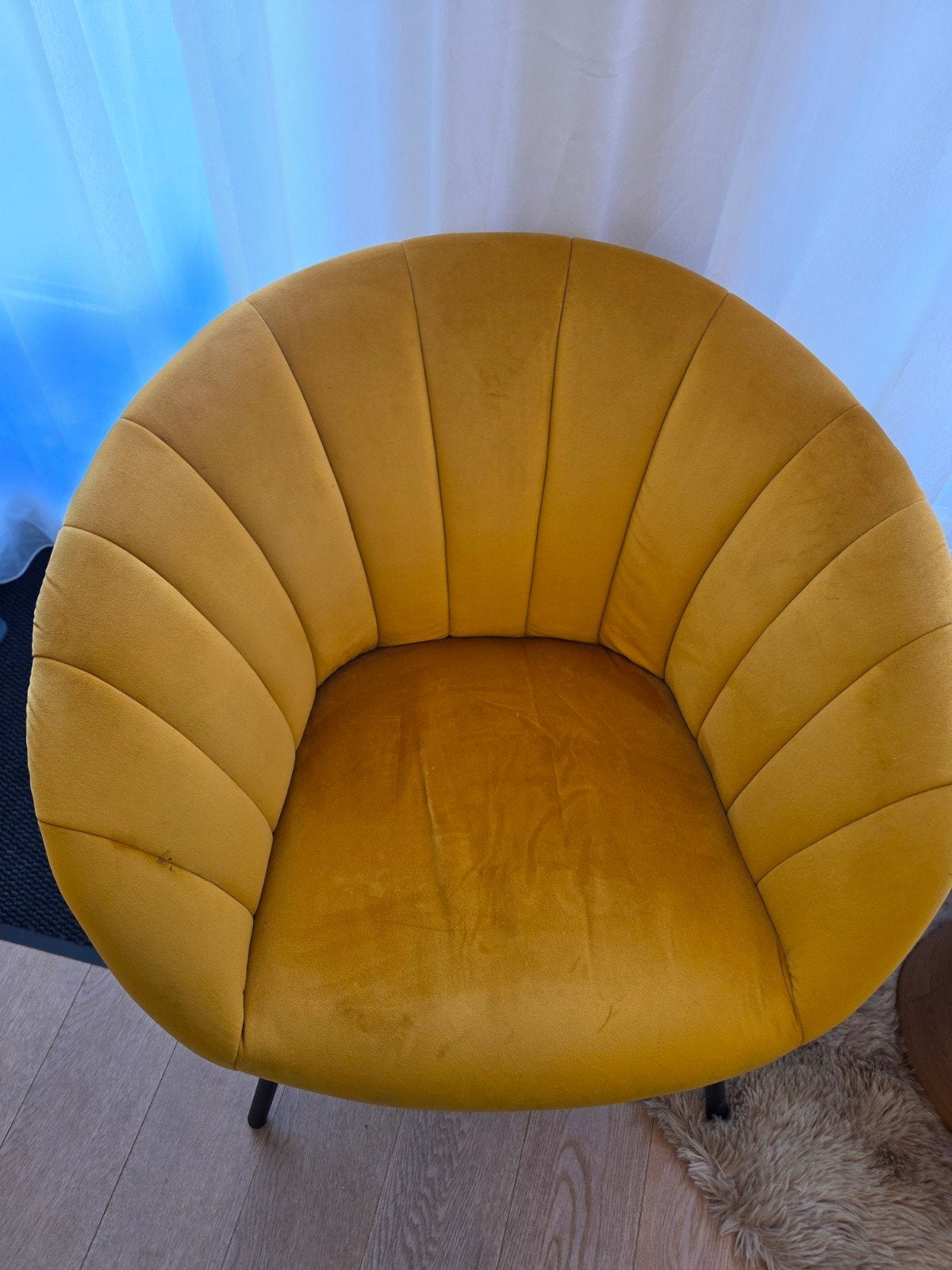 Set van 2 elegante fauteuils – okergeel velvet 
Prachtige, Ophalen, Stof