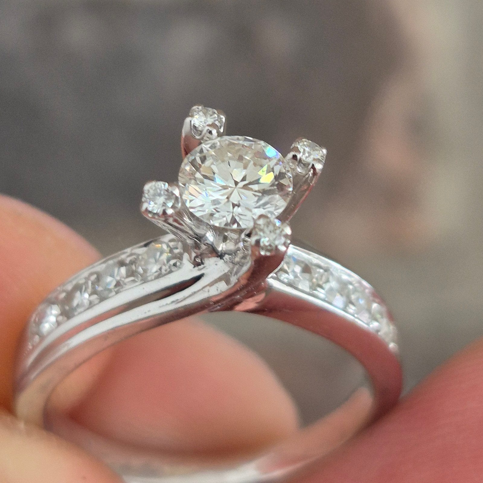 Diamond ring heel mooi 14 karaat goud, Ophalen, Zo goed als nieuw, Met edelsteen, Dame