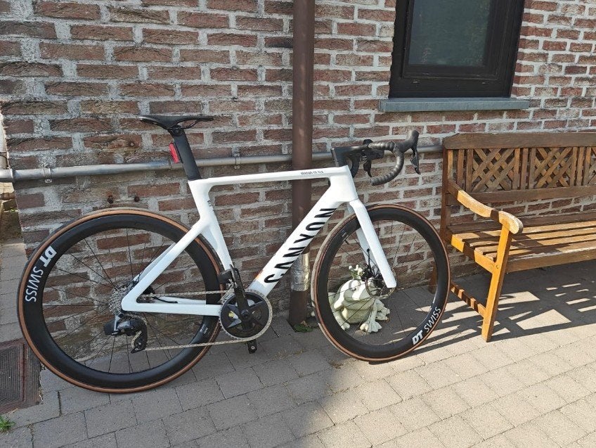 Canyon Aeroad CF SLX 7 AXS, Ophalen, Carbon