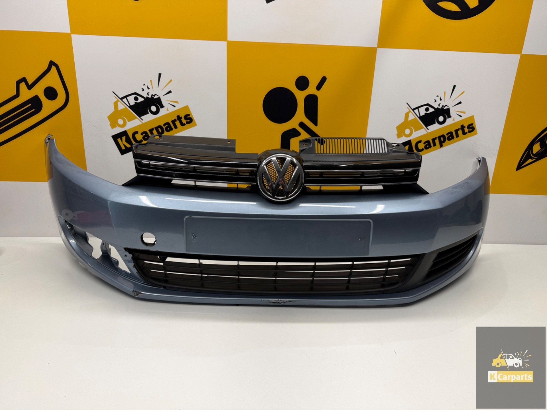 PARE-CHOC AVANT VOLKSWAGEN GOLF 6 VI 5K0807221, Autos : Pièces & Accessoires, Pare-chocs, Volkswagen, Volkswagen AG, Vw@volkswagen.de