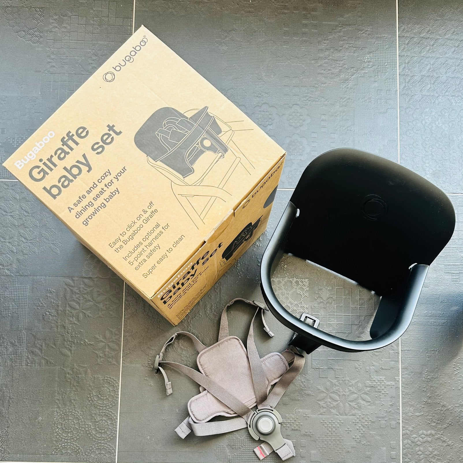 Babyset, kussenset en eetblad • Bugaboo Giraffe, Ophalen, Gebruikt, Meegroeistoel, Aanschuifbaar