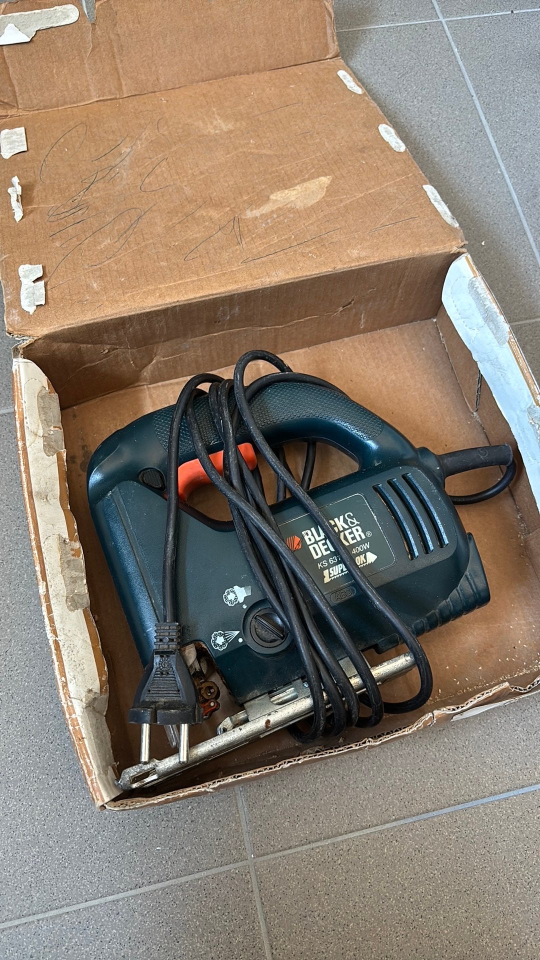 Black & Decker decoupeerzaag KS 631 400W Superlok, Gebruikt, Decoupeerzaag, Ophalen of Verzenden, 30 tot 70 mm
