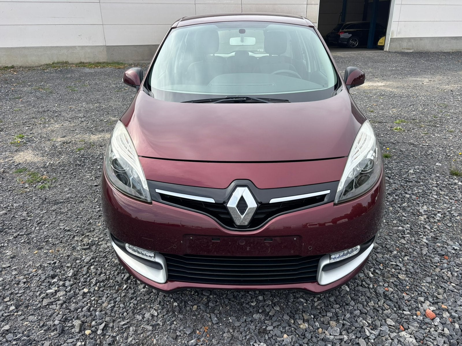 renault scenic 1.2 TCE 85KW euro6b, Auto's, Voorwielaandrijving, Dealer onderhouden, 140 g/km, Euro 6