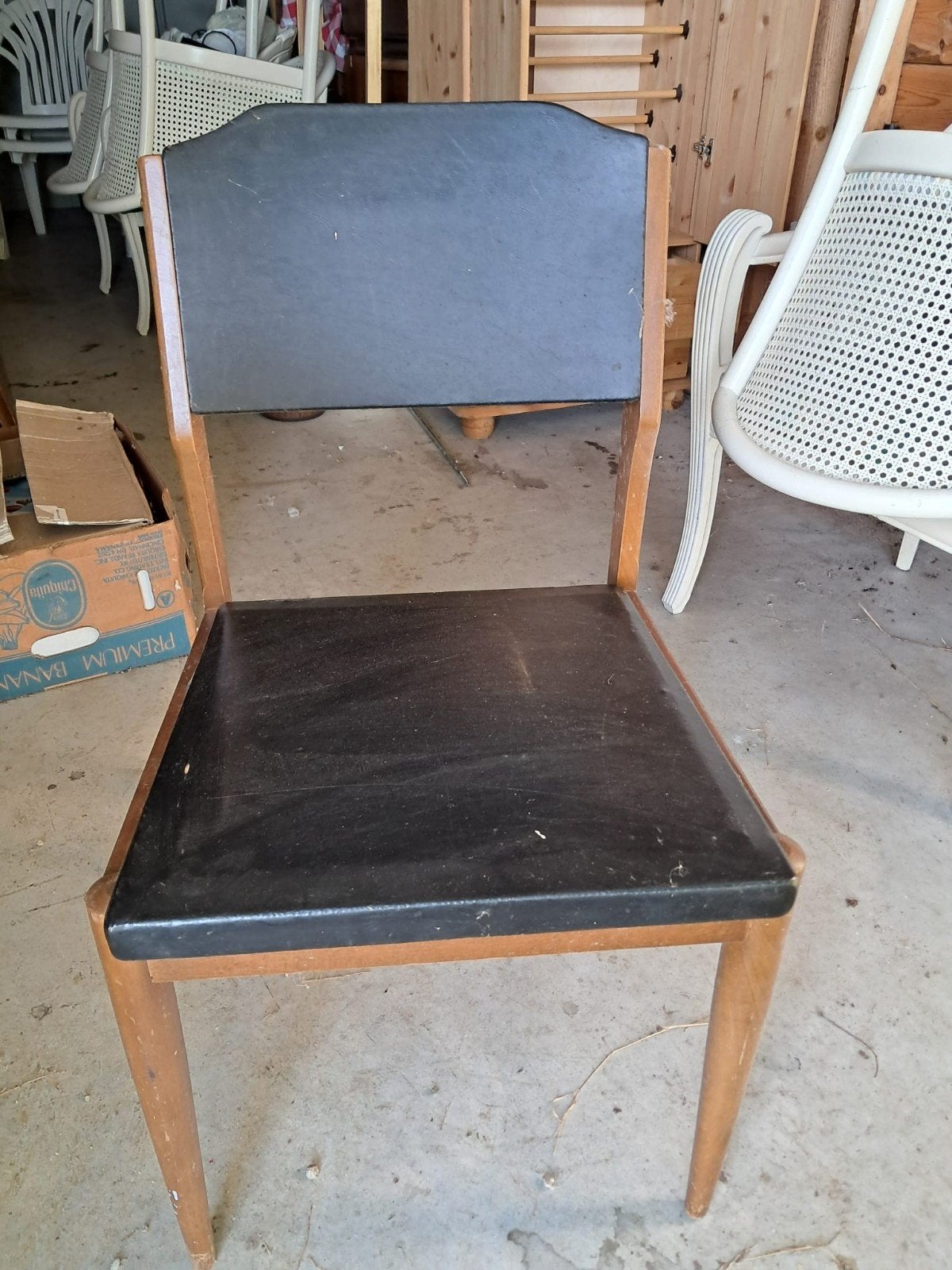 chaises diverses vintage 50/60, Enlèvement