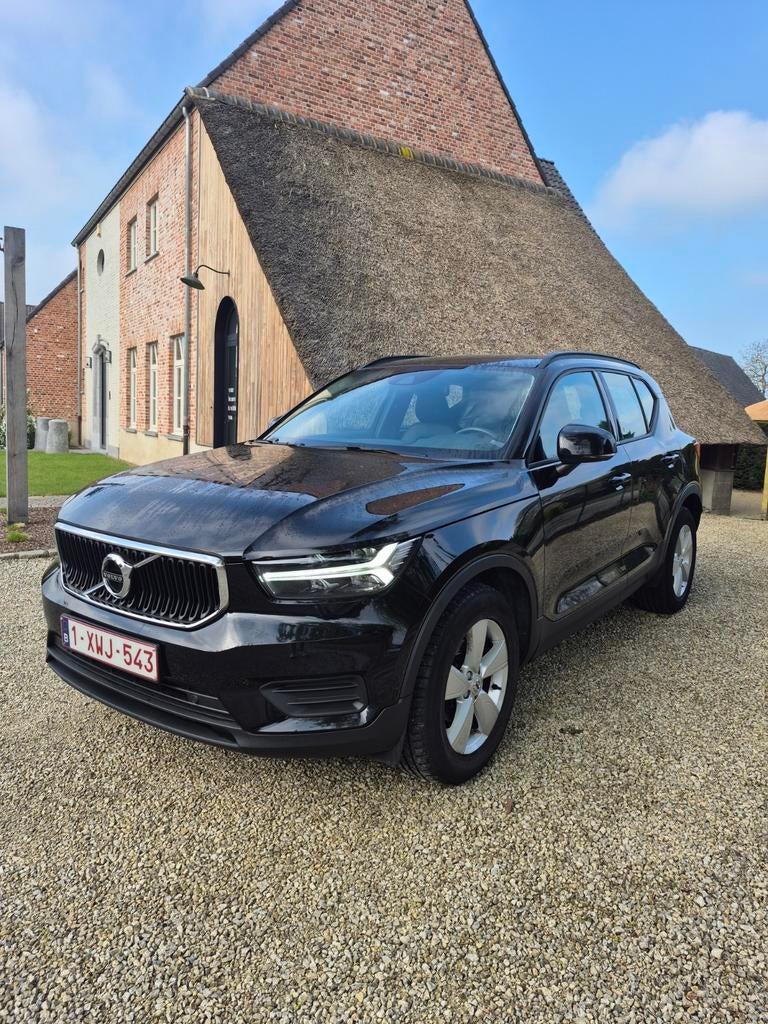 Volvo XC40 T3 Automaat, Auto's, 4 cilinders, Zwart, 5 zetels, 5 deurs