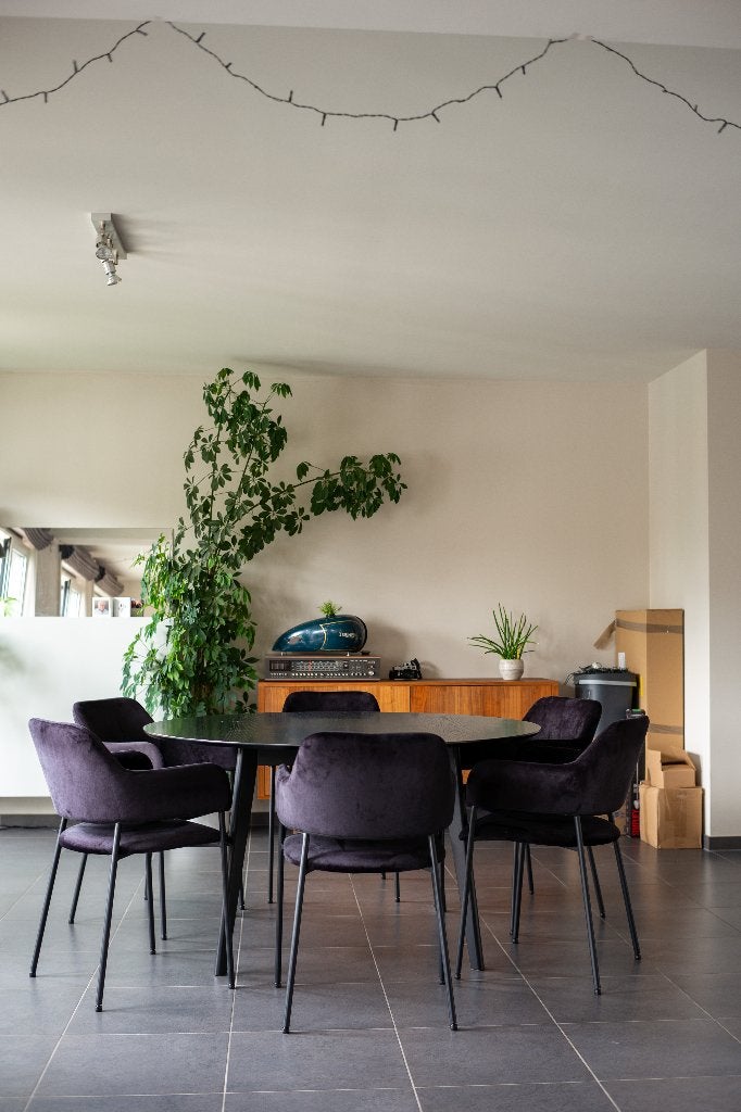Ronde tafel + 6 stoelen, Ophalen, 100 tot 150 cm, Rond, Zo goed als nieuw