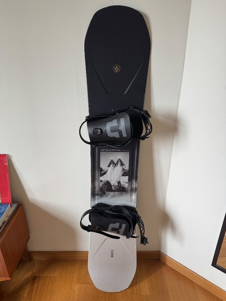 CAPiTA Super D.O.A. 2024 snowboard (+bindings), Enlèvement, Utilisé